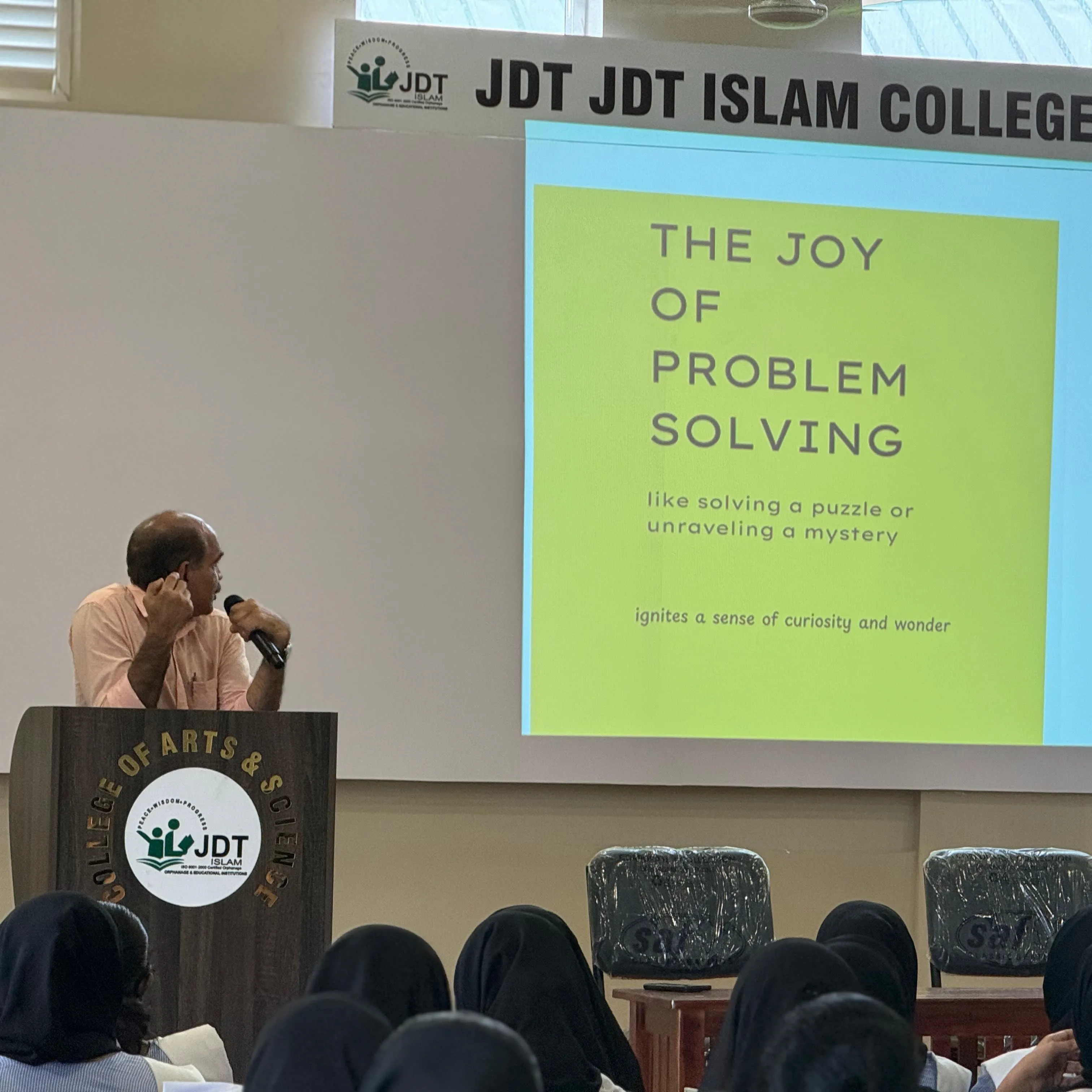 Orientation Class Photo 4